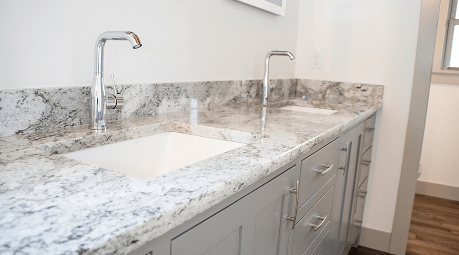 Bathroom counter with square sinks